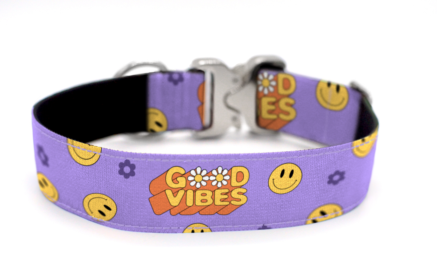 Retro Good Vibes Collar